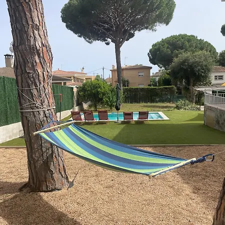 Costa Brava فيلة *